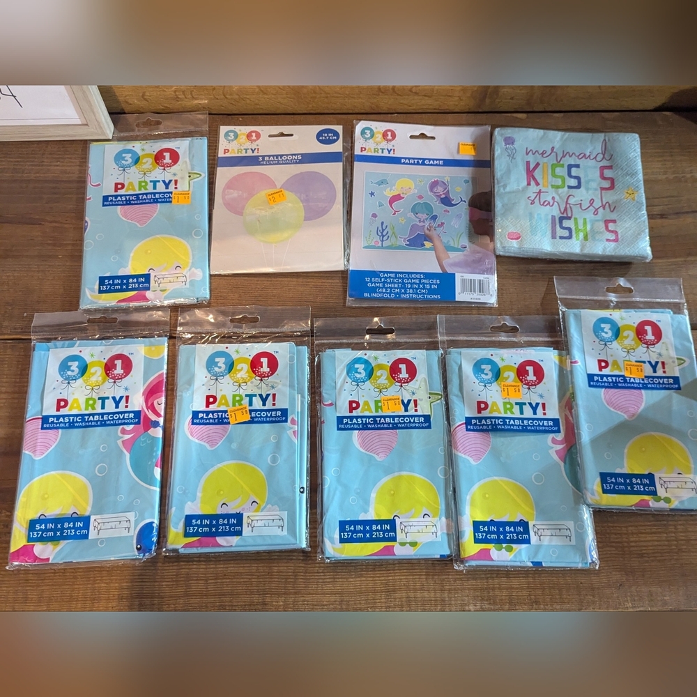9‎ Pc Mermaid Party Supplies, New (Napkins, Balloons, Party Game, Tablecloths)